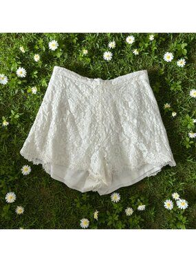 KEEPSAKE White Lace High Waist Shorts Size Large